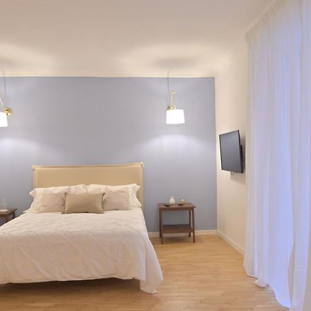 Mediterranea Home Napoli Bagian luar foto