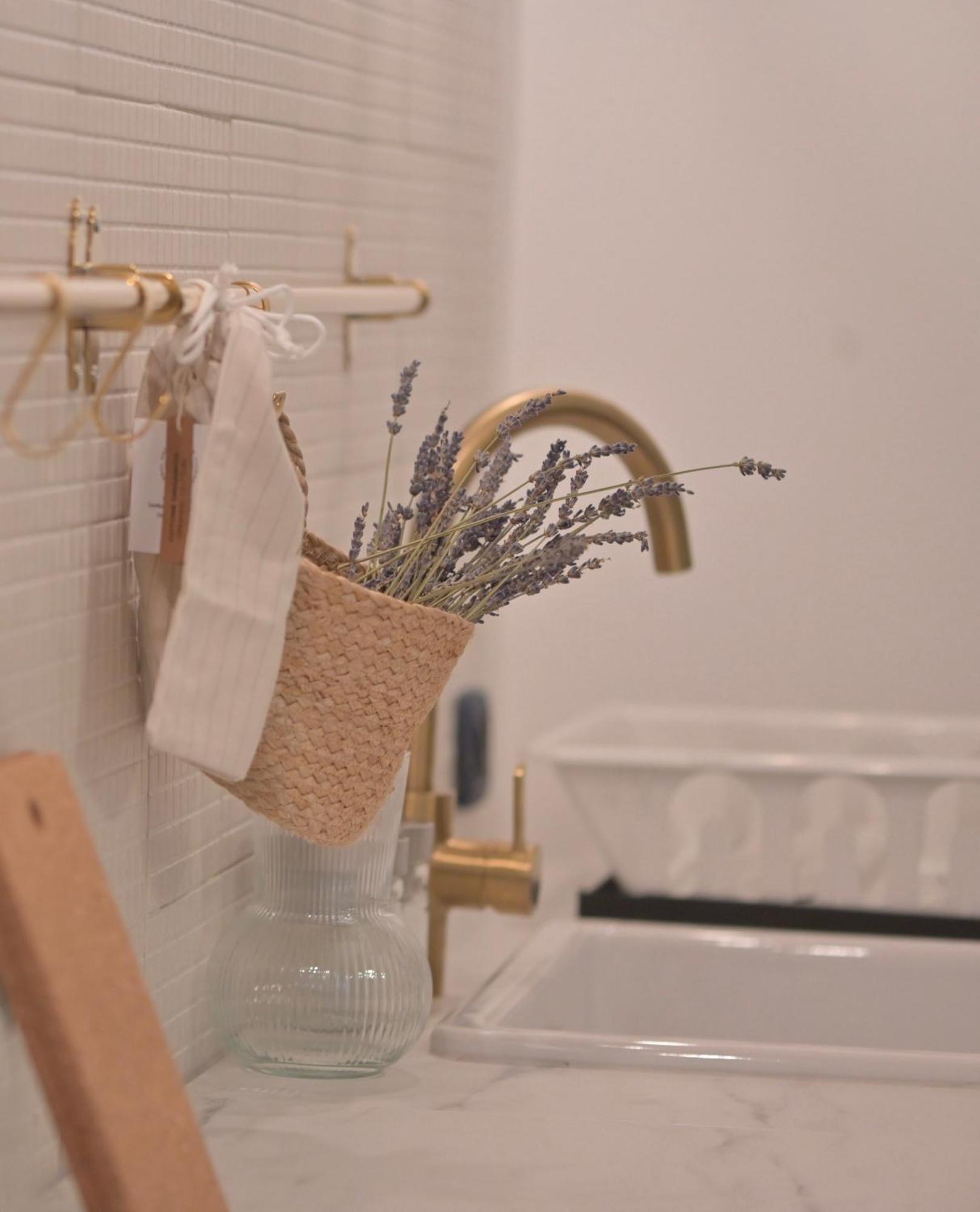 Mediterranea Home Napoli Bagian luar foto